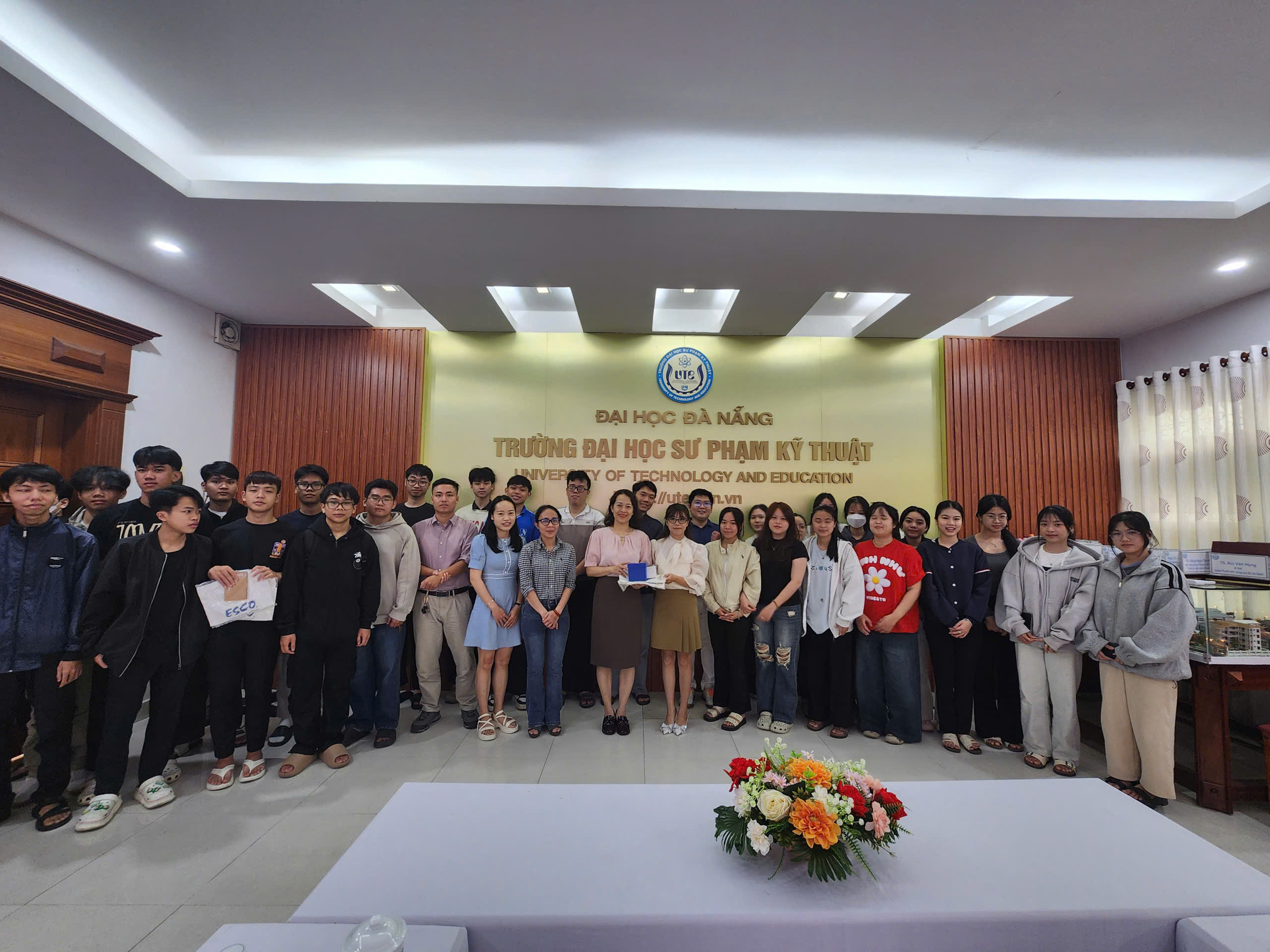 Z7585202964685 F54cca06054ca9324896990f1a371a0b